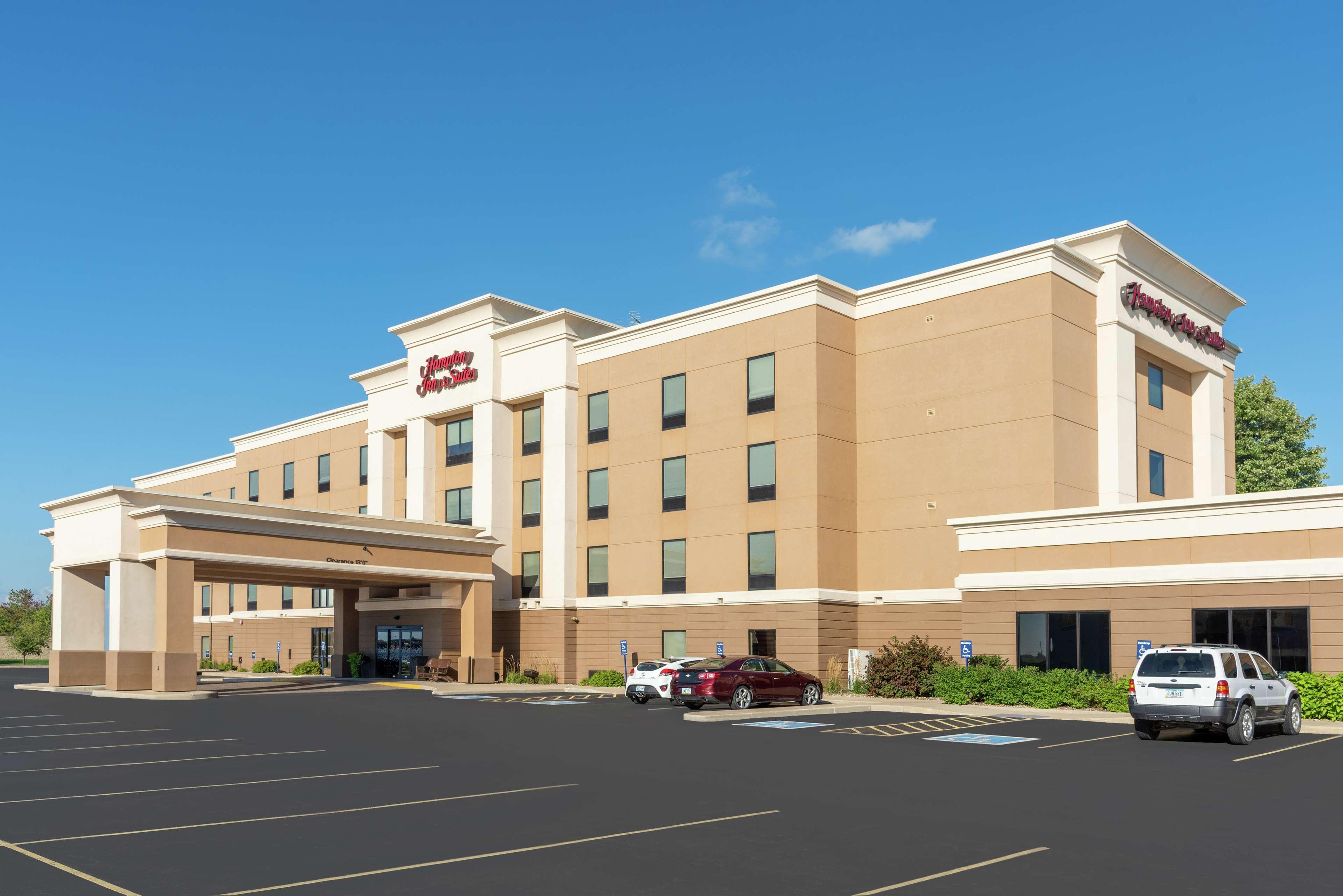 Hampton Inn & Suites Marshalltown Exteriér fotografie