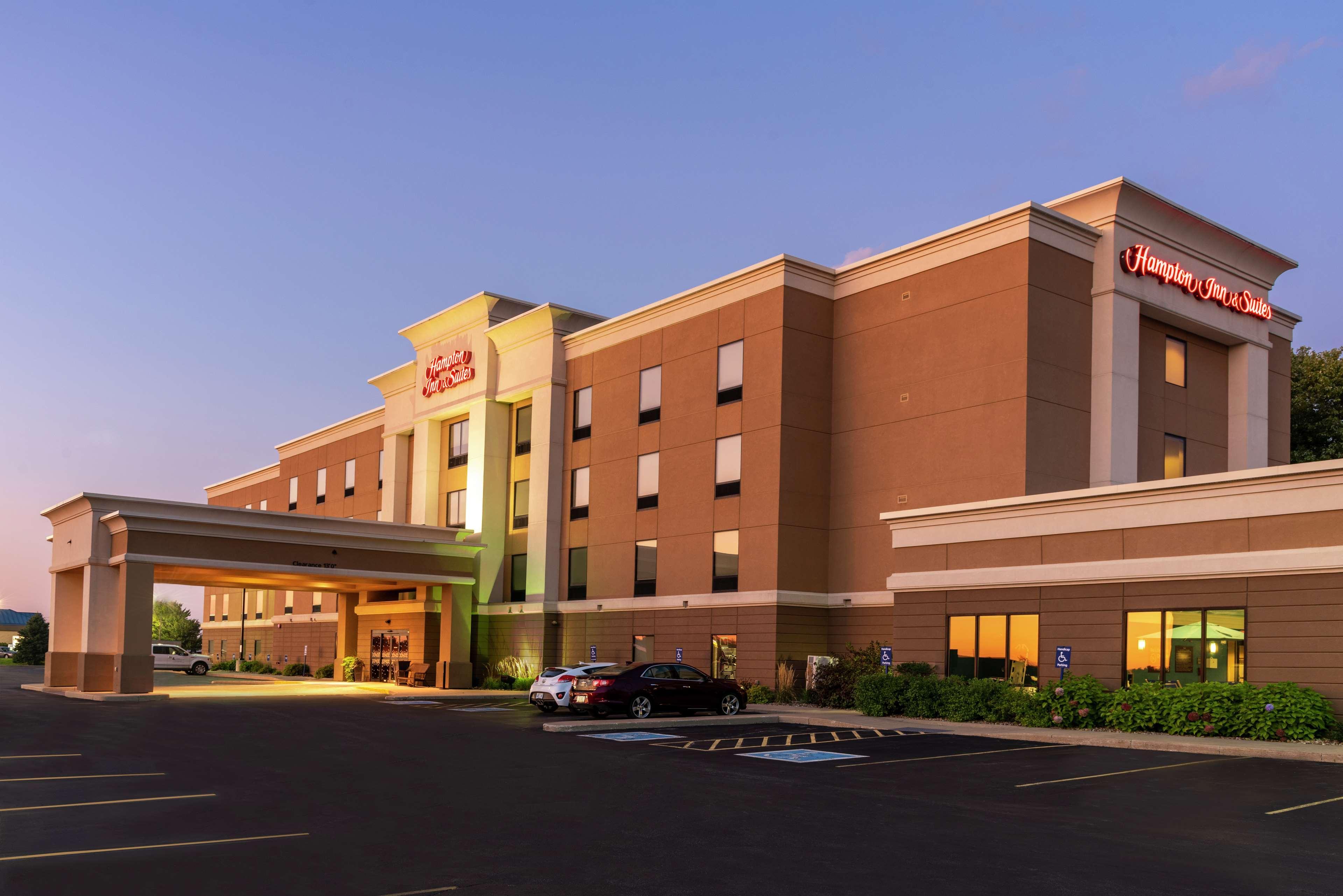 Hampton Inn & Suites Marshalltown Exteriér fotografie