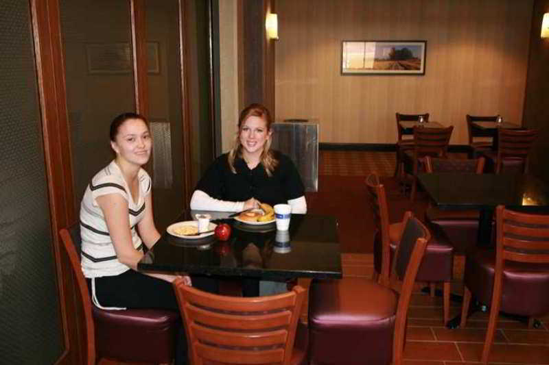 Hampton Inn & Suites Marshalltown Restaurace fotografie